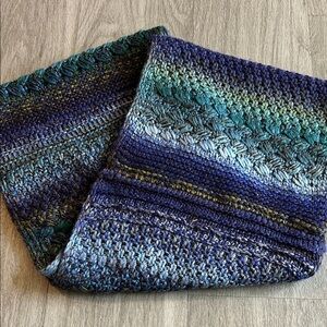 Echo Blue and Green Knit Scarf